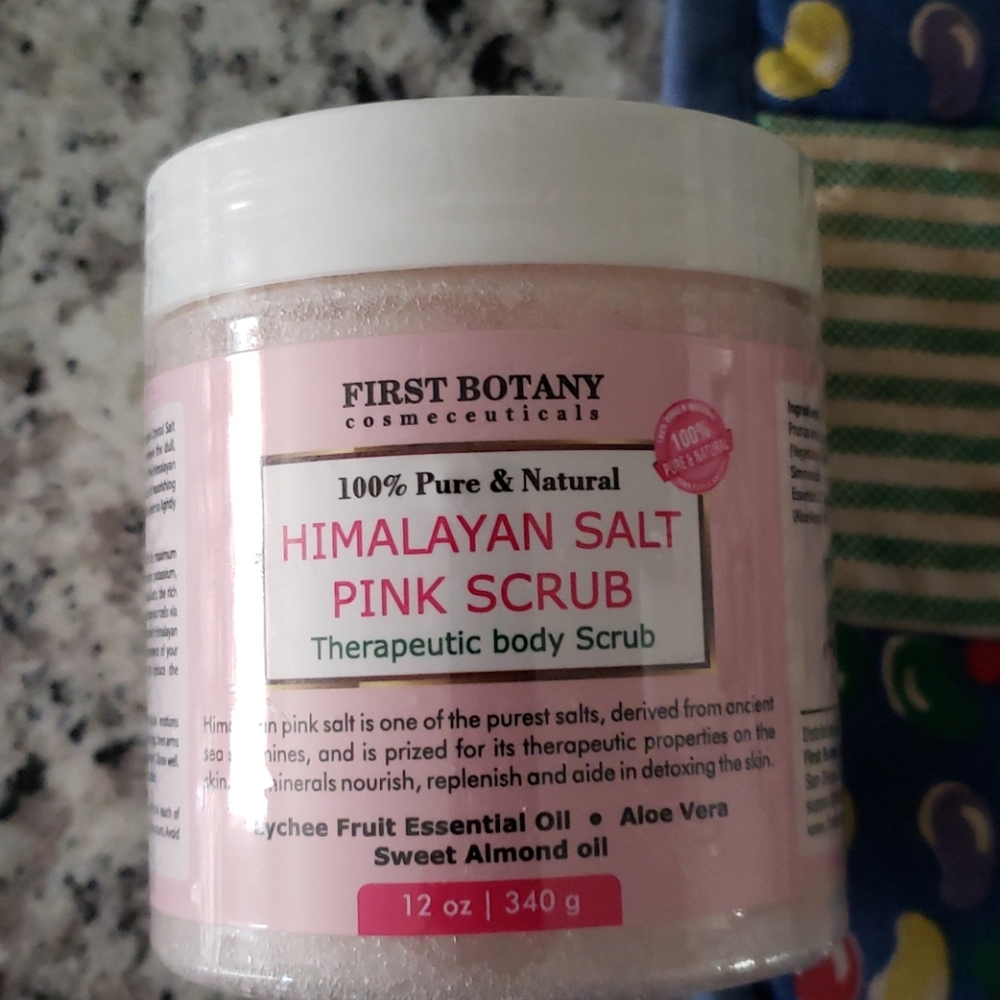 Himalayan Salt Pink Scrub